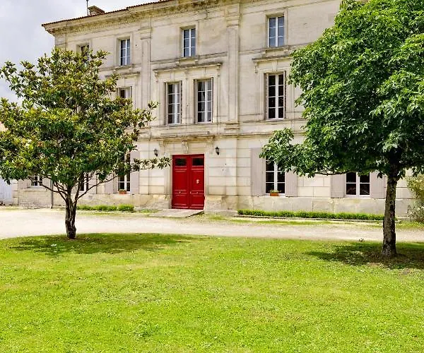 Domaine De Pladuc 3* Lachaise